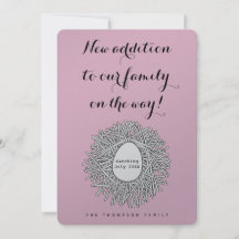 Nest Monogram Baby Girl Zwangerschap Aankondiging