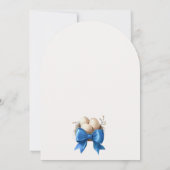 Nesting Bird Blue Bow Baby Shower Invitation Kaart (Achterkant)