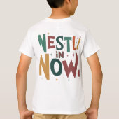 "Nestle in Now." T-shirt (Achterkant)