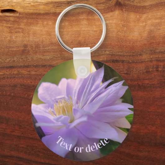 Nestled Clematis Flower Personalized Sleutelhanger (Voorkant)