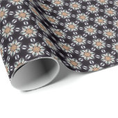 Net als bij Daisy Pattern Wrapping Paper Cadeaupapier (Rol Hoek)