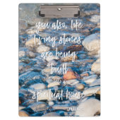 Net als bij levende stenen 1e Peter Bijbelse Verse Klembord (Voorkant)