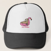 NET CHILLIN' - Lazy Sloth & Pink Flamingo Trucker Pet (Voorkant)