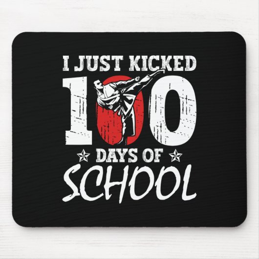 Net geschopt 100 dagen van school Martial Arts Kar Muismat (Voorkant)
