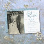 Net getrouwd 60th Jubileum bruiloft foto Kaart<br><div class="desc">Personaliseer met uw favoriete trouwfoto en uw speciale 60e diamanten trouwdag viering details in chique typografie. Het omgekeerde is liefde hart confetti. Ontworpen door Thisnotme©</div>