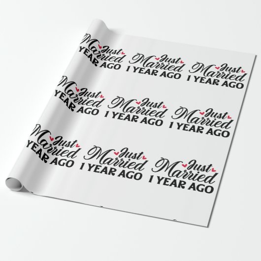 Net Getrouwd Een Jaar Geleden Cadeaupapier (Uitgerold)