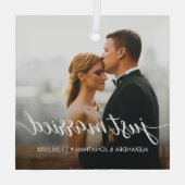Net getrouwd eerste kerst aangepaste foto namen glas ornament (Achterkant)
