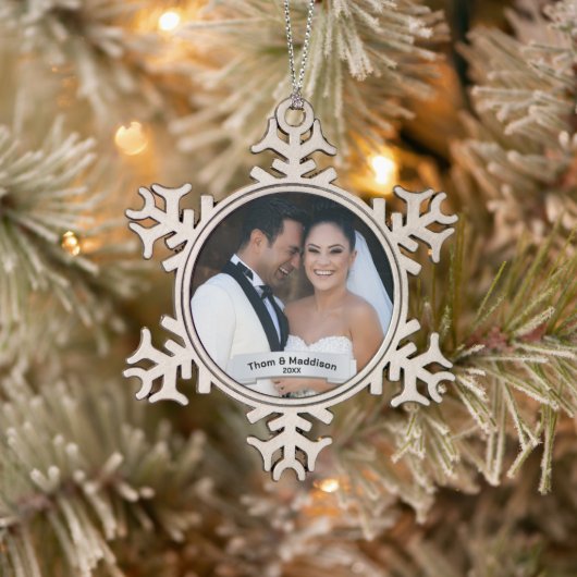 Net getrouwd Eerste Kerst Keepsake Tin Sneeuwvlok Ornament (Boom)