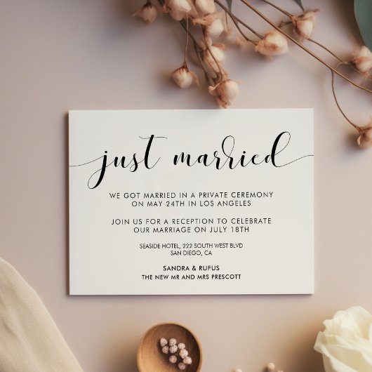 Net getrouwd Elegante zwarte en witte aankondiging