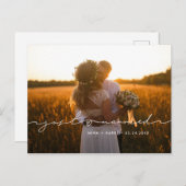 Net getrouwd Minimalistische moderne handgeschreve Aankondigingskaart (Voorkant / Achterkant)