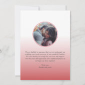 Net getrouwd Red Script Foto Kerst bruiloft Aankondiging (Achterkant)