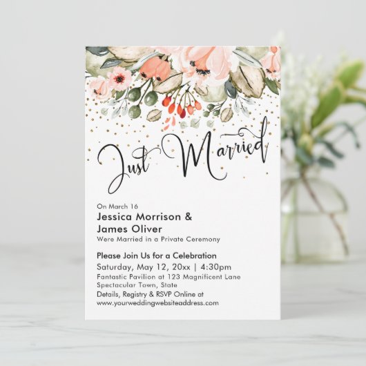 Net Getrouwd Typografie Blush Bloemengoud Confetti Kaart (Staand voorkant)