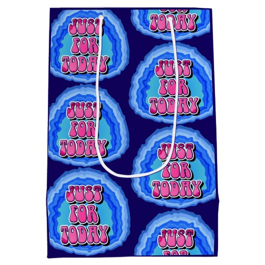 Net voor vandaag Geode 12 Step AA Recovery Slogan Medium Cadeauzakje (Achterkant)