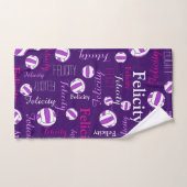 Netballs sporten roze paarse witte aangepaste naam bad handdoek (Handdoek)