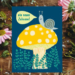 Neues Haus Schnecke auf Magischen Pilz Niedlich  Briefkaart<br><div class="desc">Anpassbare Karte,  herzlichen Glückwunsch zum neuen Zuhause,  Fügen Sie Ihren eigenen Text auf der Rückseite oder vor der Postkarte hinzu. Karo in meinem Shop für mehr passende Designs oder lass mir wissen,  ob Sie etwas Gefallen haben anpassbare.</div>