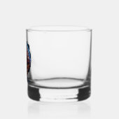 Neurale harmonie: een visie van helderheid en groe whisky glas (Links)