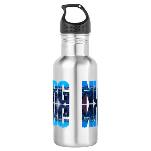 Neurenberg tekst samengesteld uit nacht oude stad  waterfles  (Achterkant)