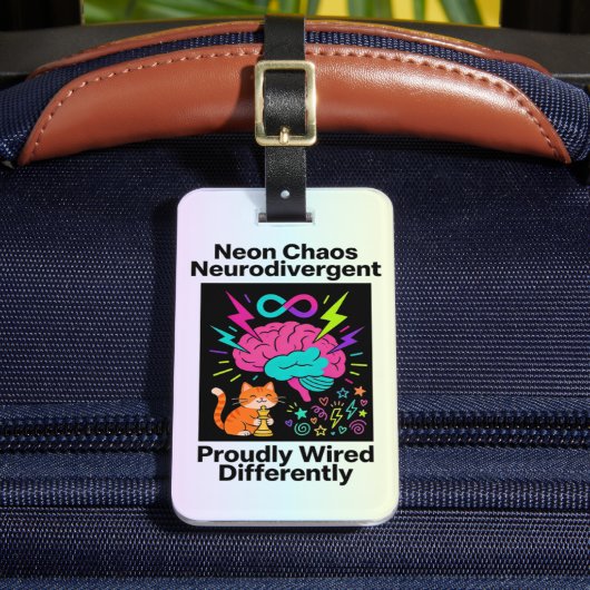Neurodivergente trots Bedraad Verschillend Neonale Bagagelabel (Voorkant Insitu 2)