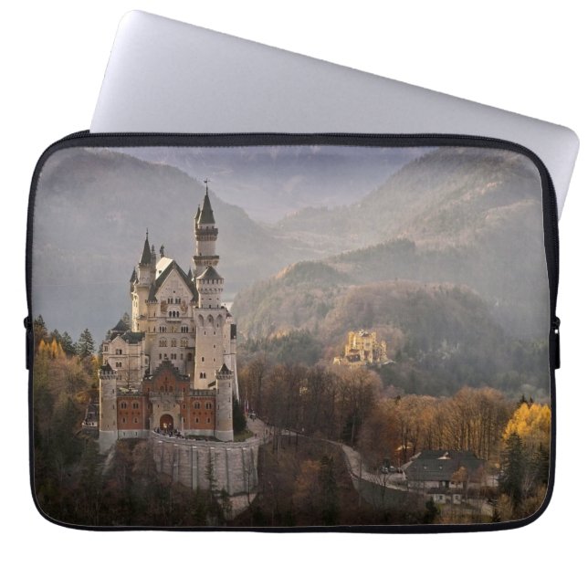 Neuschwanstein Castle Duitsland Laptop Sleeve (Voorkant)