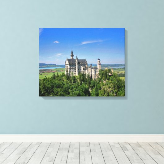 Neuschwanstein Castle Stretched Canvas Print (Insitu (Houten vloer))