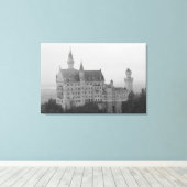 Neuschwanstein Castle Zwart-wit Print (Insitu (Houten vloer))