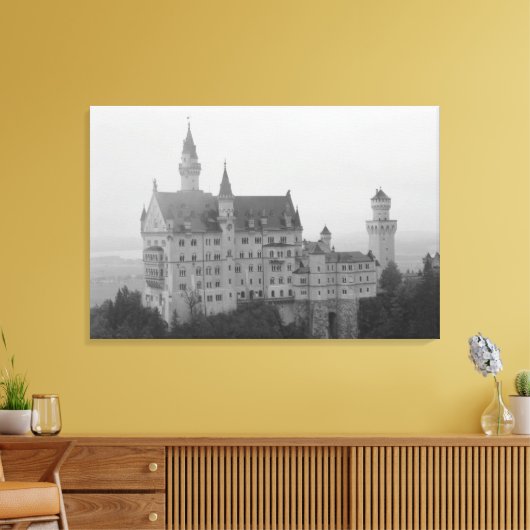 Neuschwanstein Castle Zwart-wit Print (Insitu (Woonkamer))