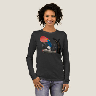 Neushoornvogel bij maanlicht T-shirt