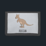 Neutral Australia Cute Kangaroo and Name Kinder Drievoud Portemonnee<br><div class="desc">Deze schattige,  staafachtige kinder portemonnee is voorzien van een schattige,  handgetekende doodle kangaroo en biedt ruimte om de naam van je kind toe te voegen. Ideaal voor elke liefhebber van het Australische wild!</div>
