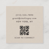 Neutral Beige Minimal Typography QR Code Vierkante Visitekaartje (Achterkant)