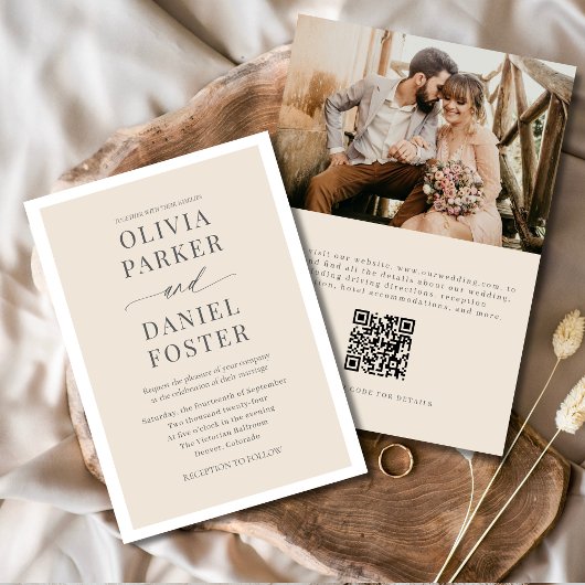 Neutral Beige QR Code Photo Minimalist Wedding Kaart