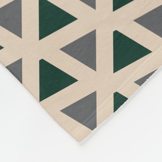 Neutral geometric triangle cozy fleece blanket deken (Hoek)