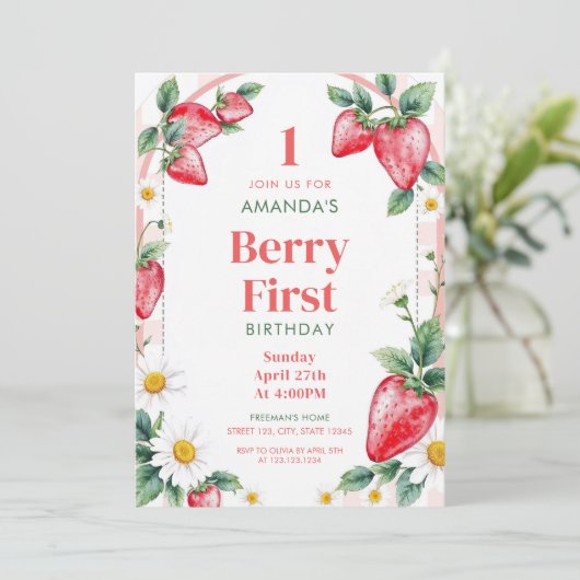 Neutral Pastel Aardbeien Daisies 1e verjaardag Kaart (Staand voorkant)