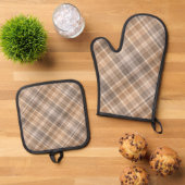 Neutrale Beige Bruine Tartan Plaid Gingham Patroon Ovenwant & Pannenlap Set (Top down)