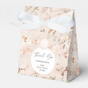 Neutrale beige elegante bloementuin bruiloft cadea bedankdoosjes