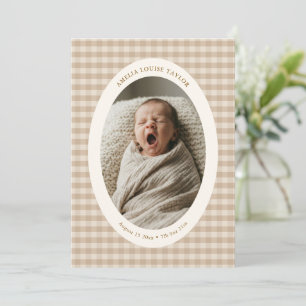 Neutrale Beige Gingham Ovale Foto Baby Geboorte St Aankondiging
