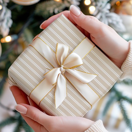 Neutrale beige witte strepen cadeaupapier