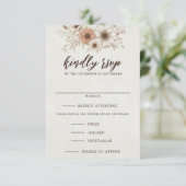 Neutrale Boho bloemenbruiloft RSVP Kaartje (Staand voorkant)