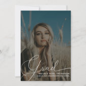 Neutrale Boho Foto Modern Script Graduation Party Kaart (Voorkant)
