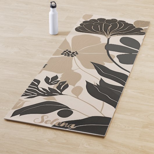 Neutrale Boho Zwart en Beige Bloemen Yogamat (In situ)