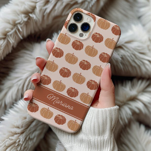 Neutrale bruine en oranje herfstpompoenen iPhone 15 pro case