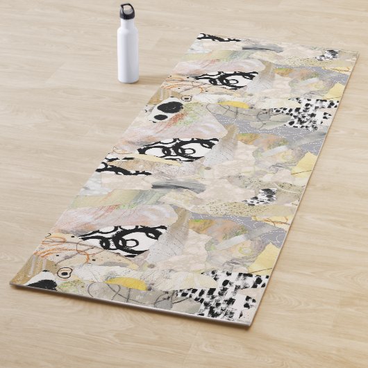 Neutrale Elegante Abstracte Collage Ontwerp Yogamat (In situ)
