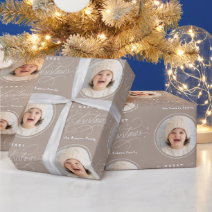 Neutrale elegante kalligrafie vrolijk kerstfeest f cadeaupapier