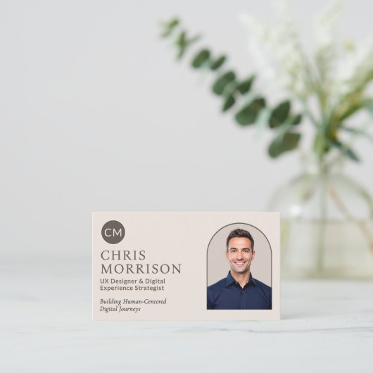 Neutrale foto Monogram Professioneel Modern Visitekaartje (Staand voorkant)