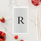 Neutrale Grijze Getextureerde Monogram Servet (Insitu)