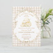 Neutrale Little Lamb Baby Shower Uitnodiging (Staand voorkant)