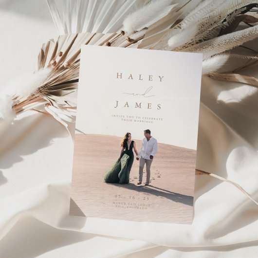 Neutrale minimalistische Chic Script Photo Wedding Kaart