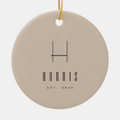 Neutrale minimalistische naam Jaar Keramisch Ornament (Voorkant)