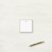 Neutrale penseelstreken Elegant monogram zwart wit Post-it® Notes (Op bureau)