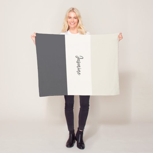 Neutrale strepen personaliseren naam fleece deken (In situ)