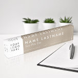 Neutrale Tan Beige Grey White Custom Logo Trendy Naambordje<br><div class="desc">Pas deze Moderne, schone legante, neutrale Tan Beige Grey White Name plate aan. Vervang "je logo hier" afbeelding door een afbeelding van je logo. Voor het resizing van of het bewegen van uw afbeelding van het logo druk op "pas het"knoop aan. Of neem contact met me op als je het...</div>